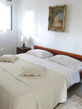 Apartmány u moře s bazénem Rastići, Čiovo - 1084