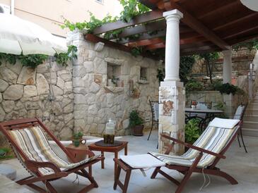 Apartmány u moře s bazénem Rastići, Čiovo - 1084