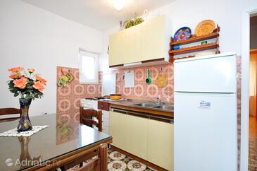Apartmaji ob morju Arbanija, Čiovo - 1085