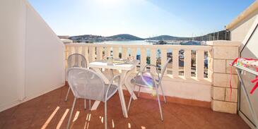 Apartamente lângă mare Rogoznica - 1087