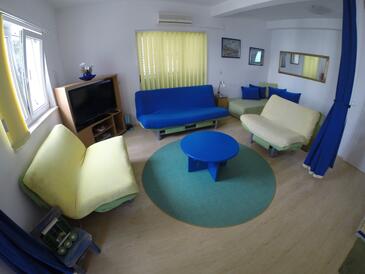 Apartamenty nad morzem Slatine, Ciovo - 1098