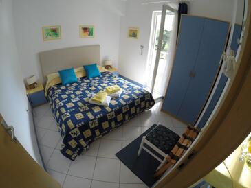 Appartementen aan zee Slatine, Ciovo - 1098