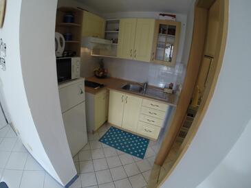 Appartementen aan zee Slatine, Ciovo - 1098