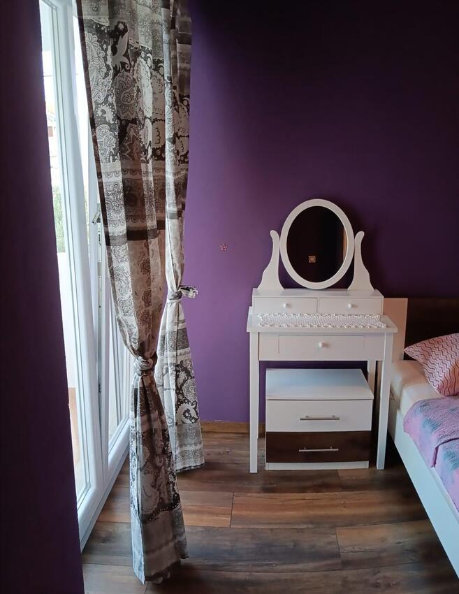 A-11020-a - Private accommodation - Apartments with a parking space Kali, Ugljan