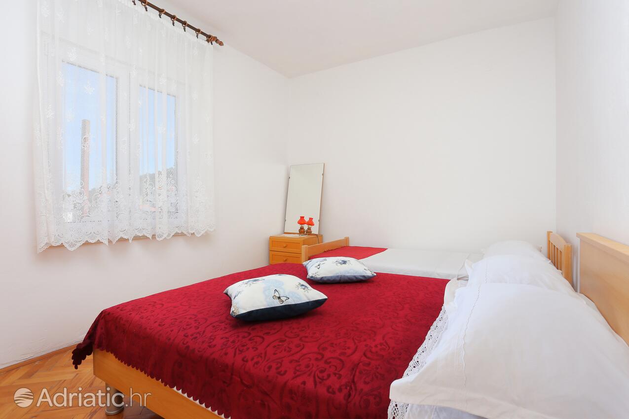 Lägenheter vid havet Vinisce, Trogir - 11029