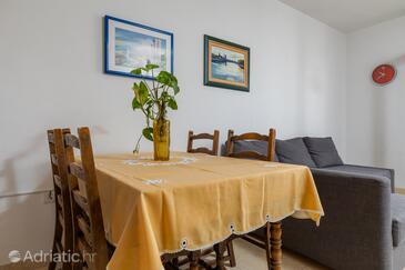 Apartmány s parkoviskom Mimice, Omiš - 11045