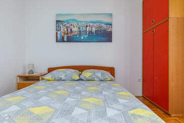 Apartmaji s parkingom Mimice, Omiš - 11045