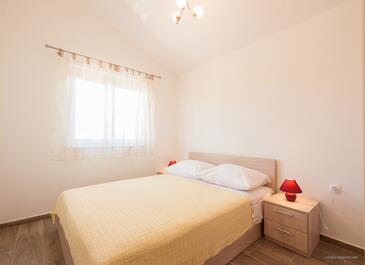 Appartementen met parkeerplaats Maslenica, Novigrad - 11064