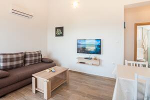 1-Zimmer-Ferienwohnung Maslenica 1-Zimmer-Ferienwohnung Maslenica, Novigrad (A-11064-a)