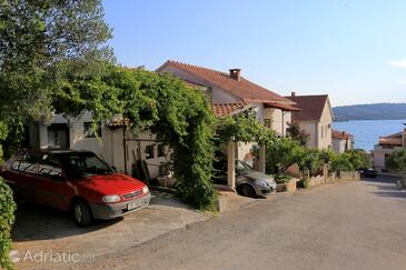 Lejlighedens parkeringsplads Okrug Gornji, Ciovo - 1107 Adriatic.hr