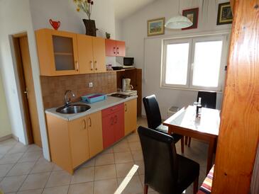 Apartmány s parkovištěm Vinišće, Trogir - 11075