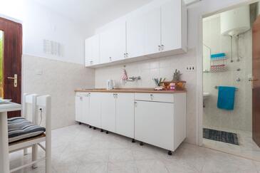 Apartmaji ob morju Mavarštica, Čiovo - 1108