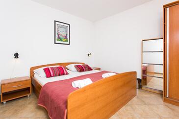 Apartamentos con piscina adecuados para familias con niños Trstenik, Peljesac - 11081