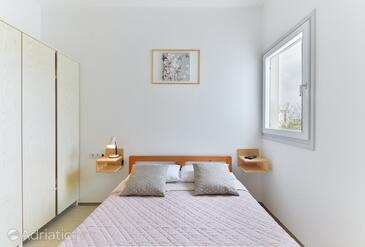 Apartments with parking space Zaton, Zadar - 11130