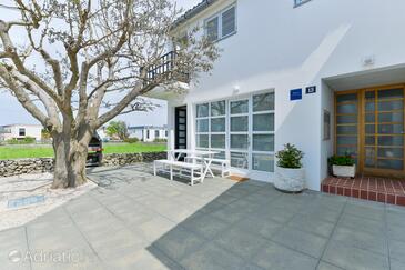 Apartments with parking space Zaton, Zadar - 11130