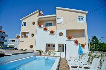 Lägenheter med balkong Zadar, Norra Dalmatien