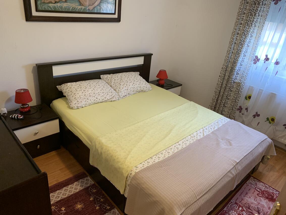 Apartmani s parkingom Ližnjan, Medulin - 11158