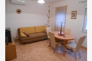 1-Zimmer-Ferienwohnung Mavarstica, Ciovo (A-11208-b)