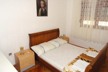 Apartments by the sea Okrug Gornji, Čiovo - 11231