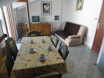 Apartments by the sea Okrug Gornji, Čiovo - 11231