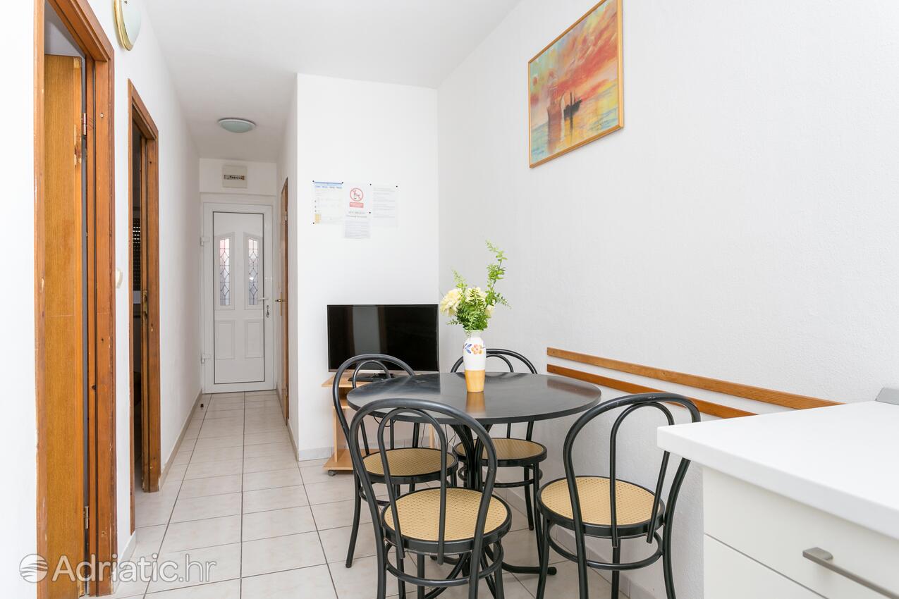 A-11232-a - Private accommodation - Family friendly apartments with a swimming pool Bušinci, Čiovo