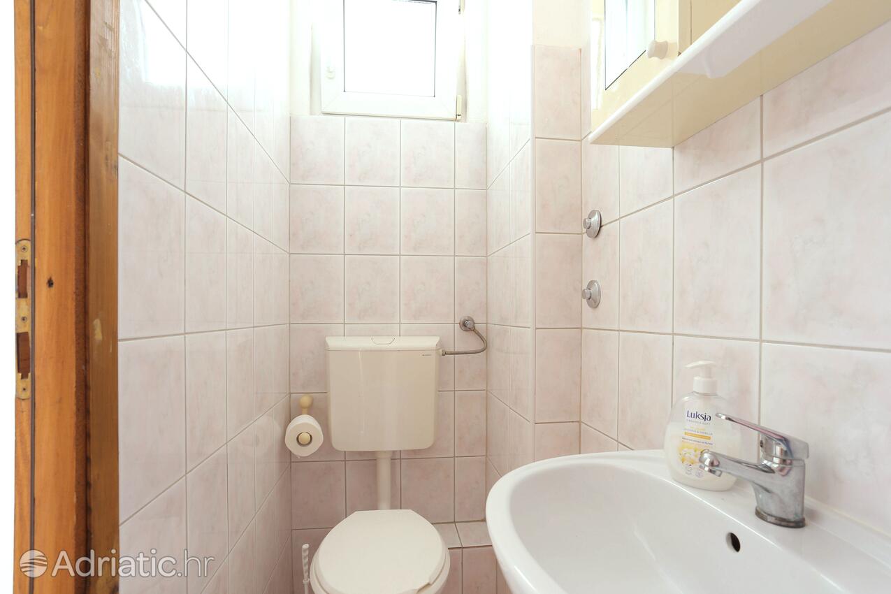 A-11232-b - Private accommodation - Family friendly apartments with a swimming pool Bušinci, Čiovo