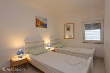 Family-friendly apartments with swimming pool Bušinci, Čiovo - 11232