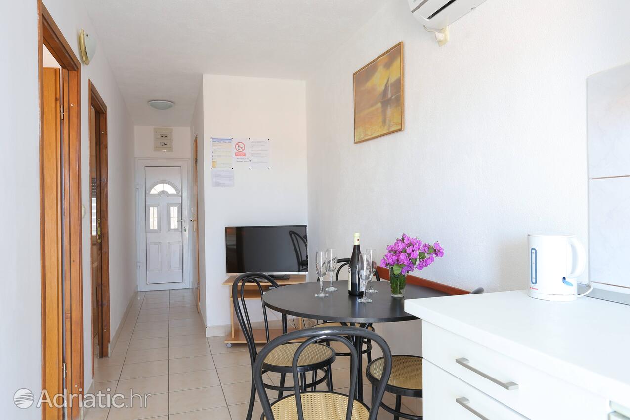 A-11232-d - Private accommodation - Family friendly apartments with a swimming pool Bušinci, Čiovo