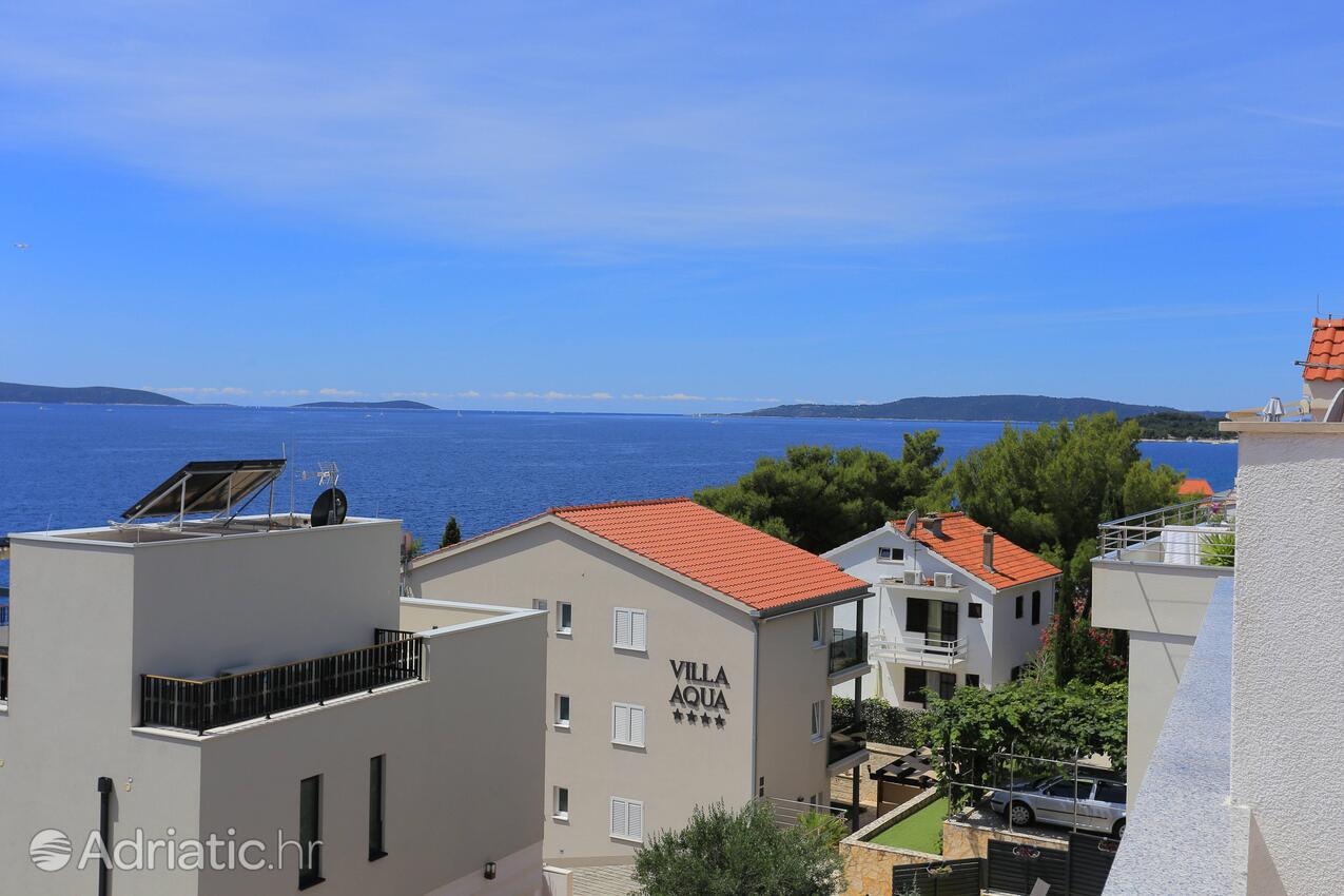A-11232-h - Private accommodation - Family friendly apartments with a swimming pool Bušinci, Čiovo