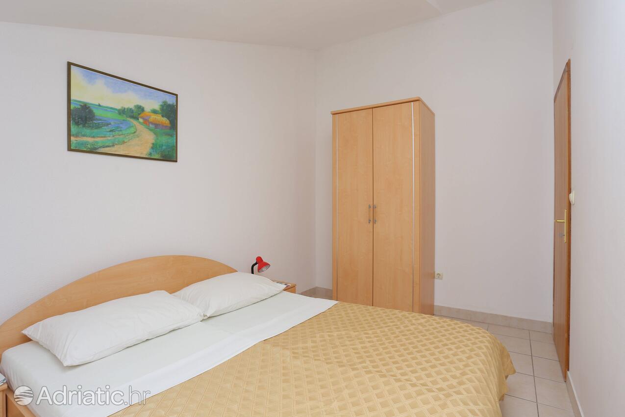 A-11232-i - Private accommodation - Family friendly apartments with a swimming pool Bušinci, Čiovo