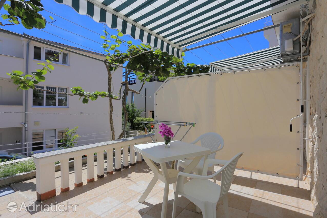 AS-11232-b - Private accommodation - Family friendly apartments with a swimming pool Bušinci, Čiovo