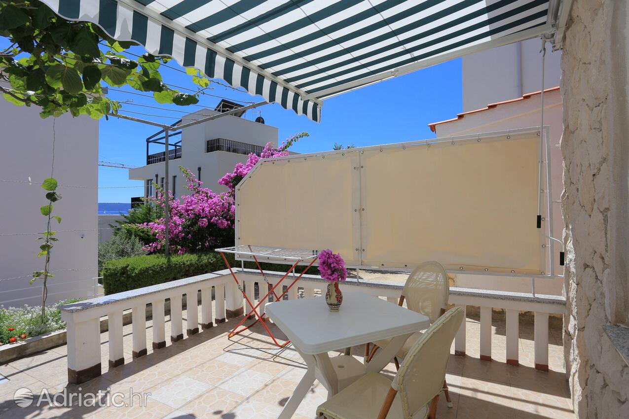 AS-11232-c - Private accommodation - Family friendly apartments with a swimming pool Bušinci, Čiovo