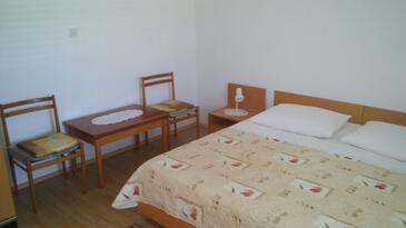Apartments with parking space Supetarska Draga - Donja, Rab - 11237