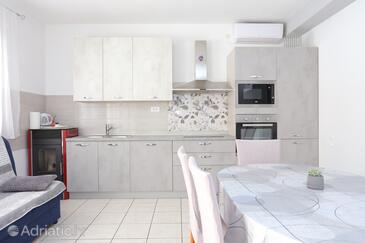 Апартаменти з паркуванням Гребаштіца - Grebaštica, Шібенік - Šibenik - 11301