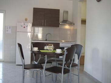 Leiligheter med parkering Jezera, Murter - 11304