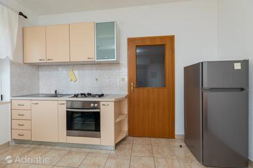 Appartamenti con parcheggio Marussici - Marušići, Almissa - Omiš - 1131