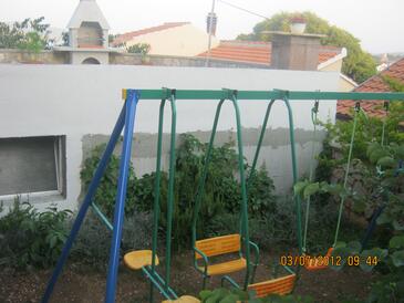 Apartments with balcony Tisno, North Dalmatia