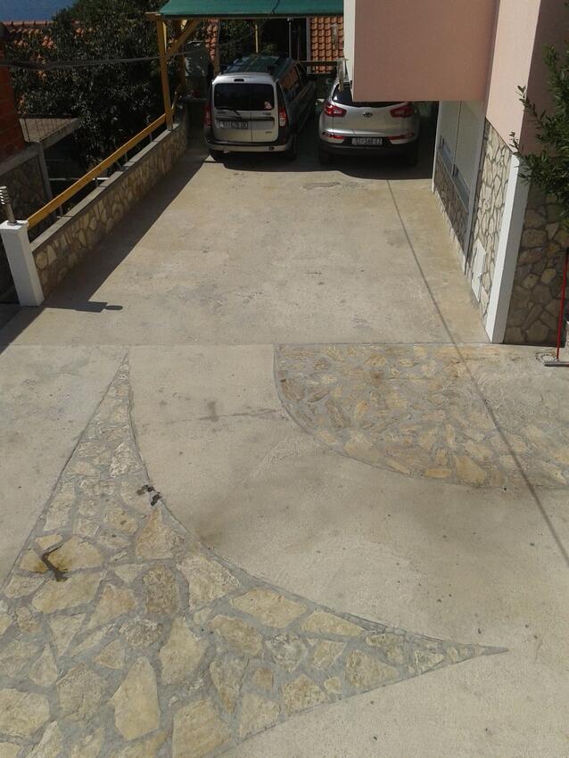 Apartments with balcony Tisno, North Dalmatia