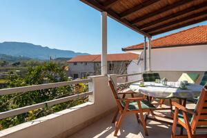 Two bedroom apartment Jelsa Two bedroom apartment Jelsa, Hvar (A-11319-a)