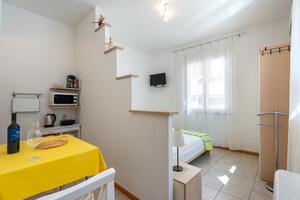 Studio flat Jelsa Studio flat Jelsa, Hvar (AS-11319-a)