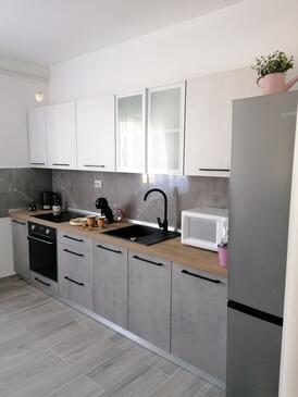 Ferienwohnungen am Meer Arbanija, Ciovo - 11321