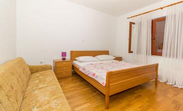 Apartments with parking space Biograd na Moru, Biograd - 11327