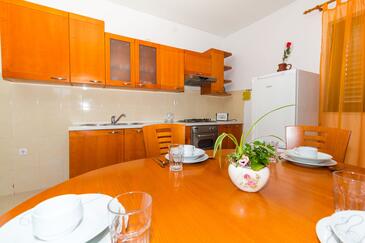 Apartments with parking space Biograd na Moru, Biograd - 11327