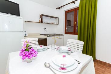 Apartments with parking space Biograd na Moru, Biograd - 11327