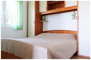 Appartamenti accanto al mare Razanj, Rogosnizza - Rogoznica - 11347