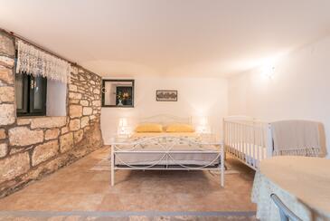 Ferienhaus mit Pool Donji Humac, Brac - 11359