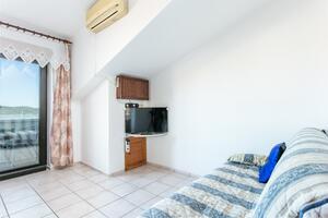 Egyszobás apartman Okrug Gornji, Ciovo (A-11374-a)