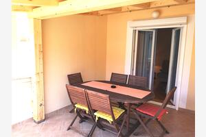 Dvojizbový apartmán Banjol, Rab (A-11382-d)