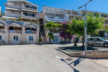 Apartments By The Sea Podgora, Makarska - 11432 - Hvar
