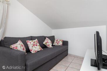 Apartments by the sea Sumpetar, Omiš - 11462